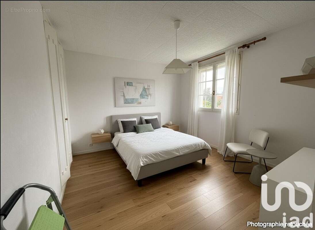 Photo 8 - Maison à CREVECOEUR-LE-GRAND