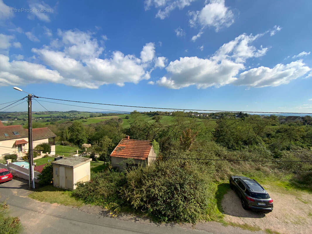 Maison à LE CREUSOT
