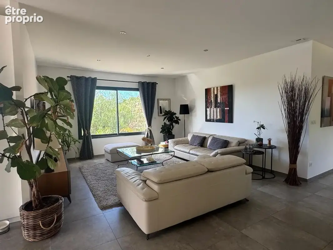 Maison 6 pièces 155 m² à vendre à Ollioules (83190) - photo 8