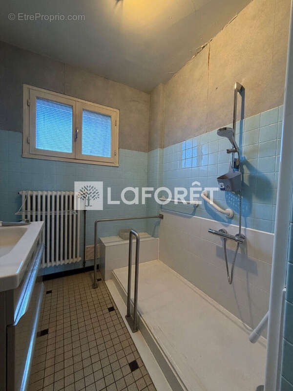 Maison Mercues 5 pièce(s) 131 m2 - photo 10