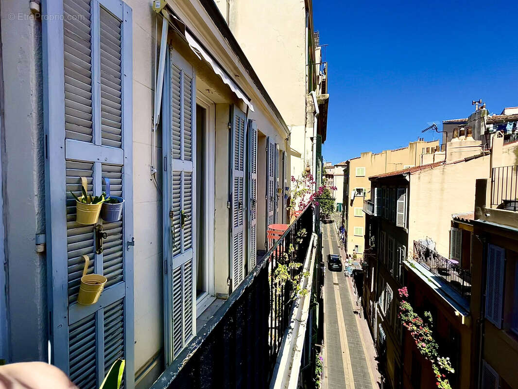 T2 41m2 + balcon 6,50m2 + cave coeur panier 13002 marseille - photo 10
