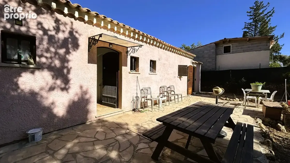 Maison à FREJUS