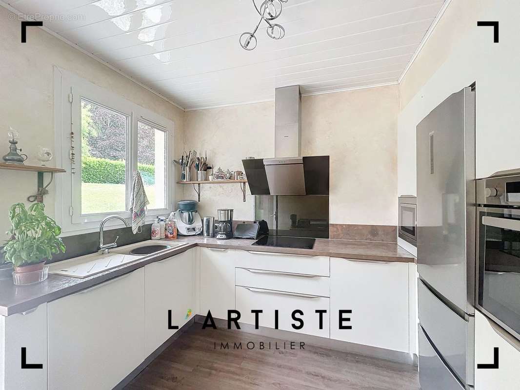 Maison à LA SAUSSAYE