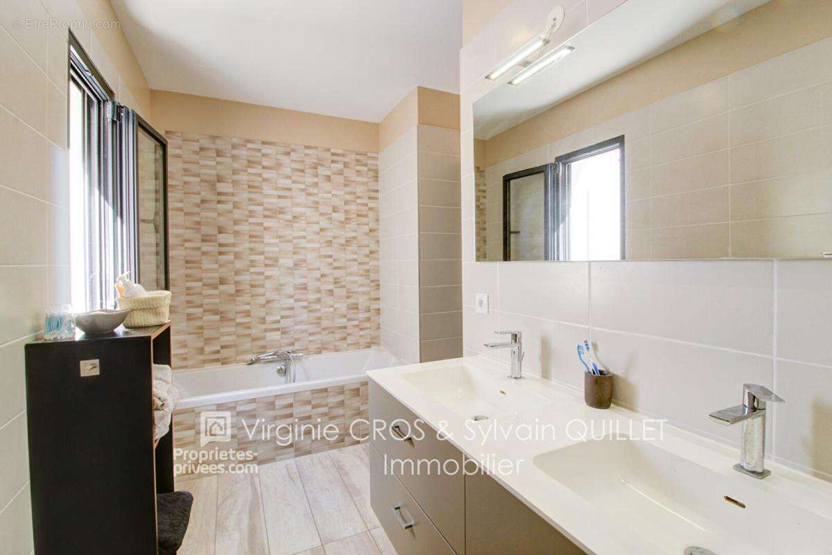 Maison à MONTASTRUC-LA-CONSEILLERE