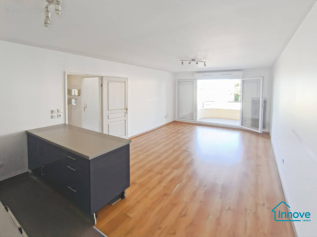 Appartement à PERSAN