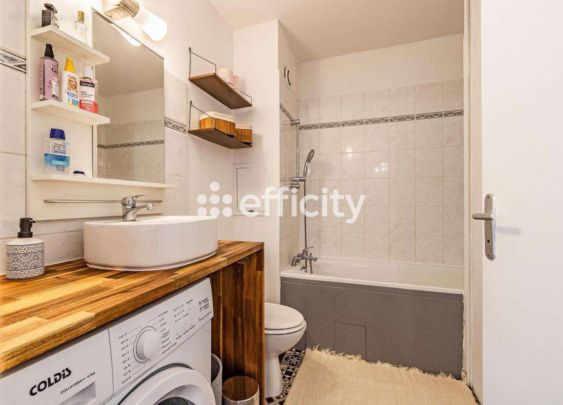 Appartement à DOMMARTIN