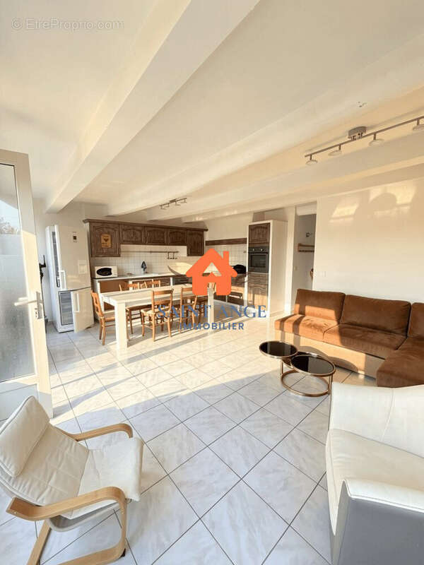 Appartement 100 m² à Collobrieres  - photo 2
