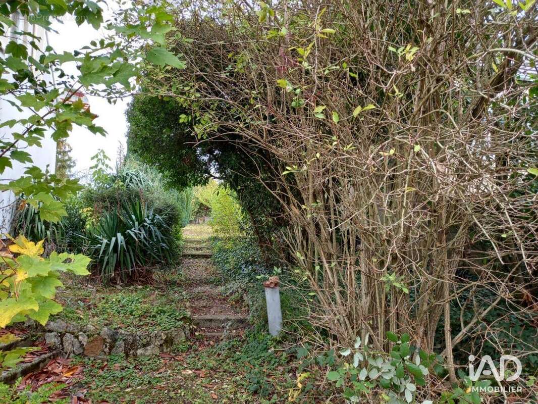 Photo 8 - Terrain à BAULNE