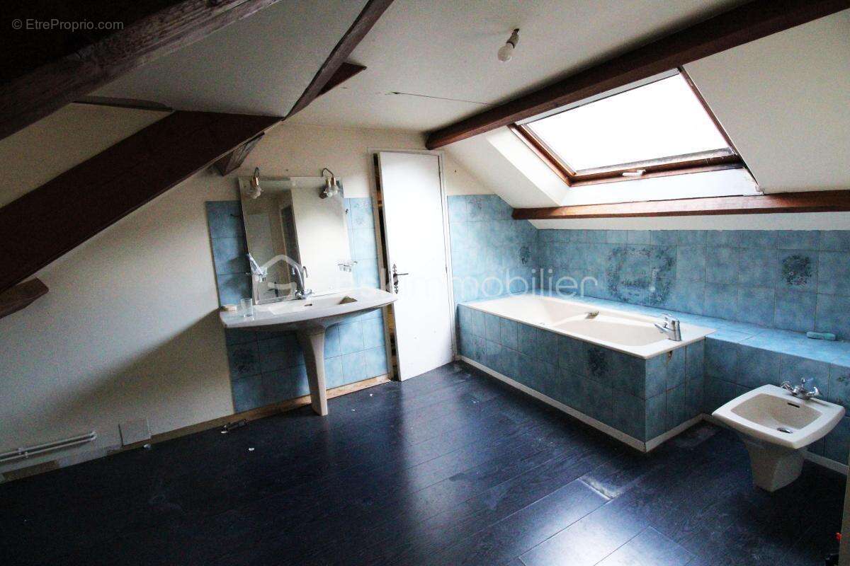 Maison à DONNEMARIE-DONTILLY