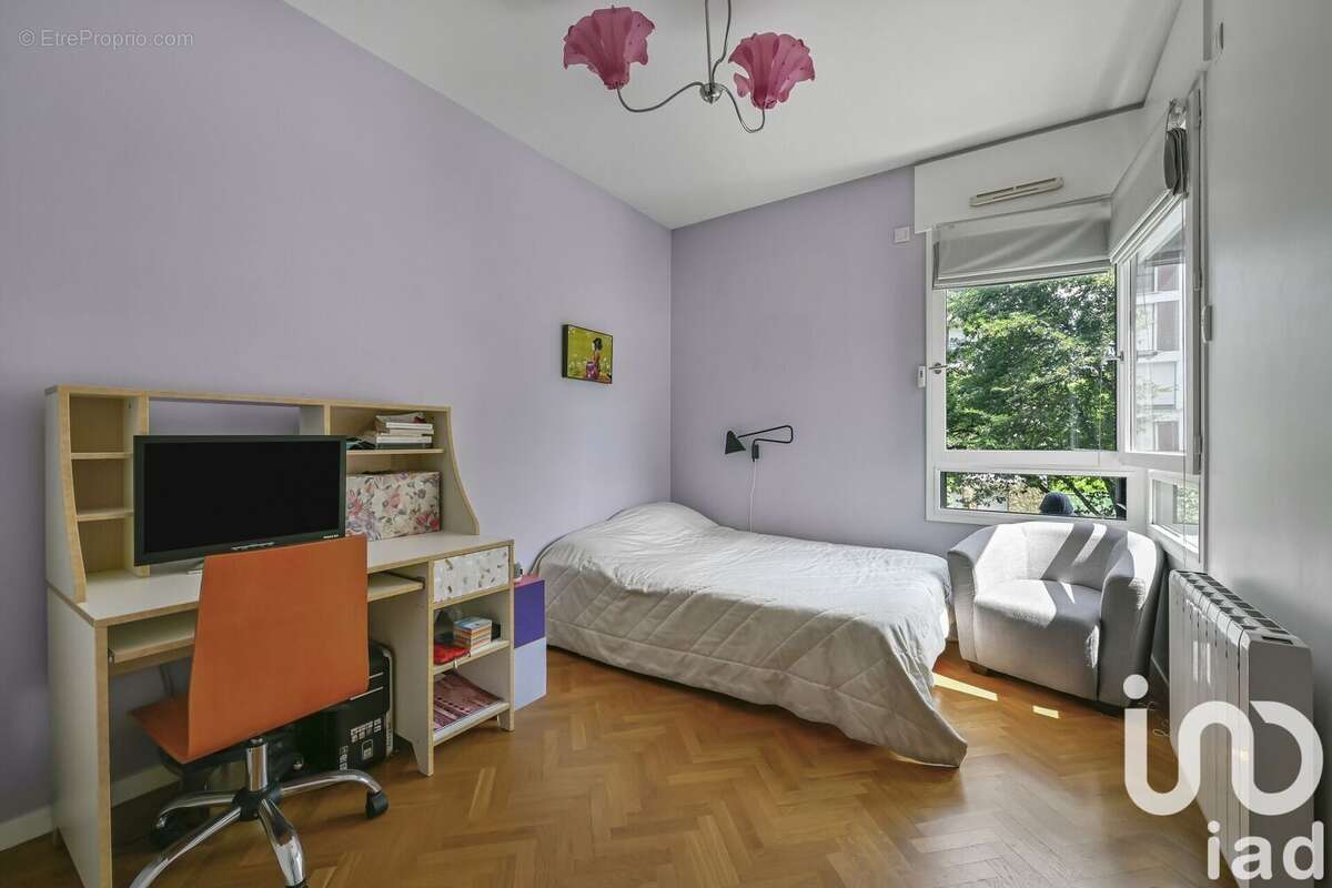 Photo 7 - Appartement à ASNIERES-SUR-SEINE