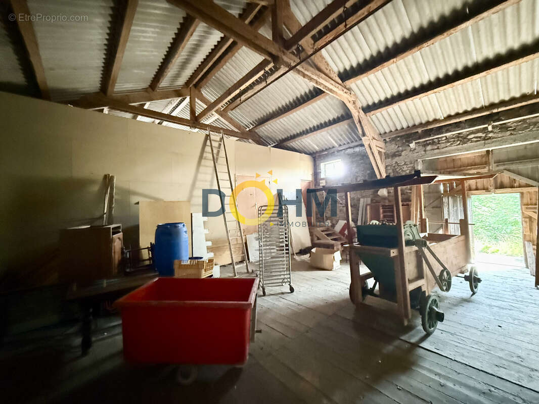 Ferme - 274 m2 Le Pertuis - photo 3