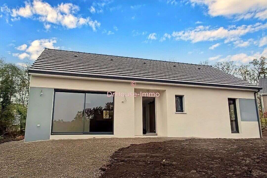 Maison à GAN