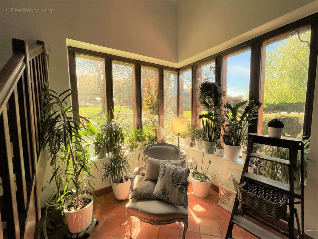 Maison 161 m² à Versailles  - photo 9