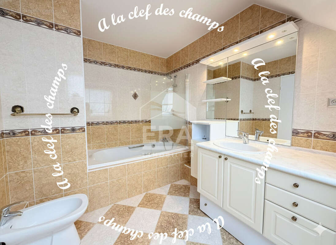 Maison à GIF-SUR-YVETTE