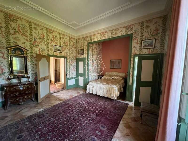 Maison à CHATEAU-GONTIER