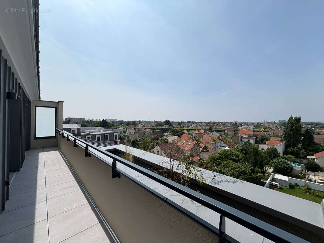 Appartement à AULNAY-SOUS-BOIS