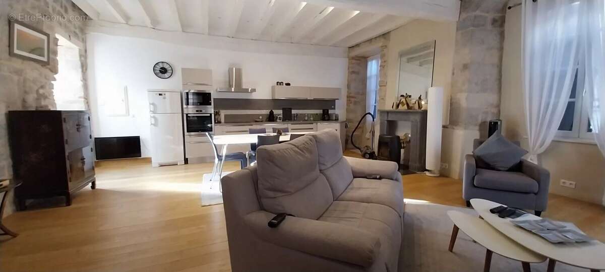 Maison à SAINT-ANTONIN-NOBLE-VAL