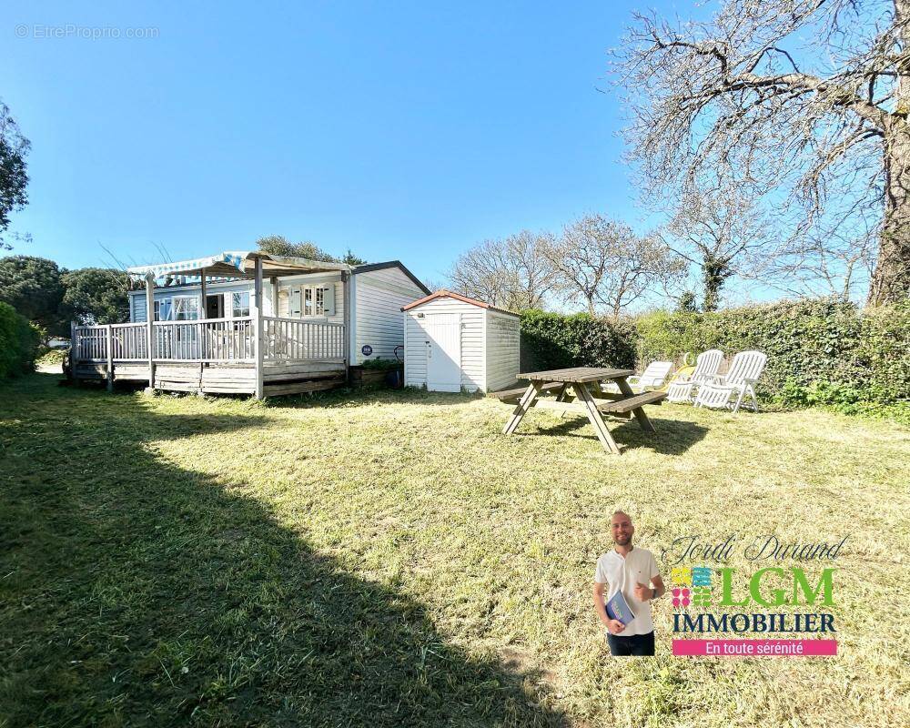 Maison à SAINT-CYR-EN-TALMONDAIS