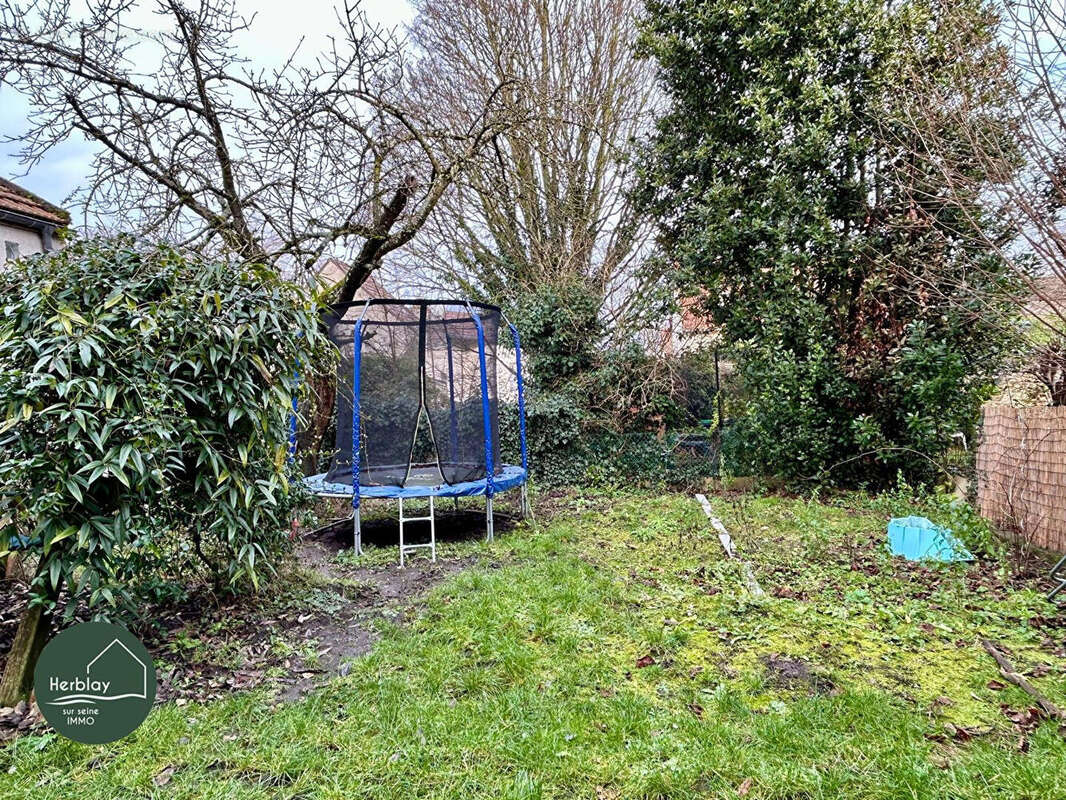 Maison à MONTIGNY-LES-CORMEILLES