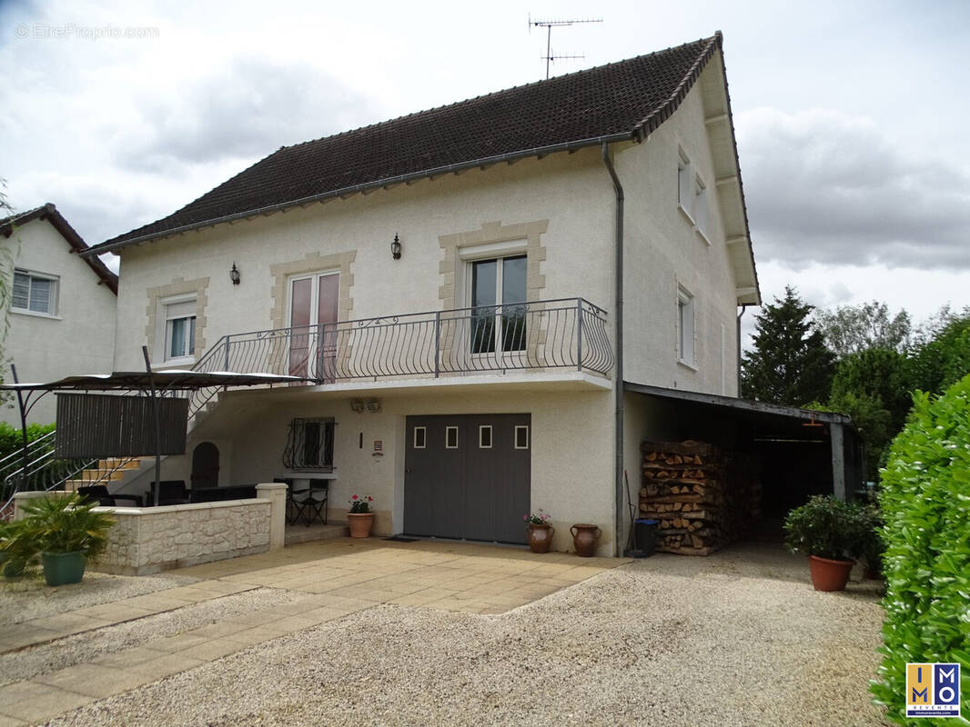 Maison à LEVET