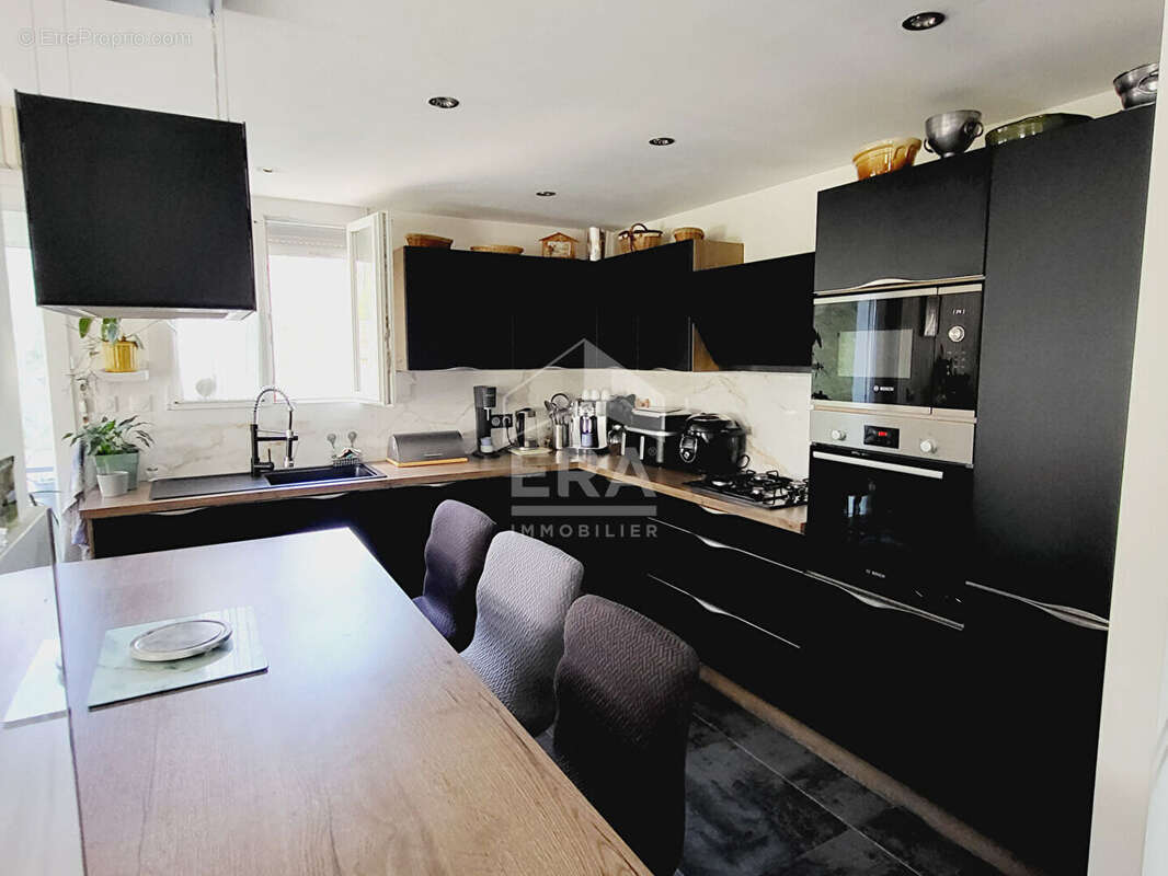 Autre à CHATEAU-ARNOUX-SAINT-AUBAN