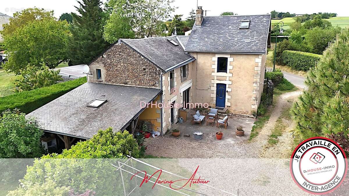 Maison à BLASLAY