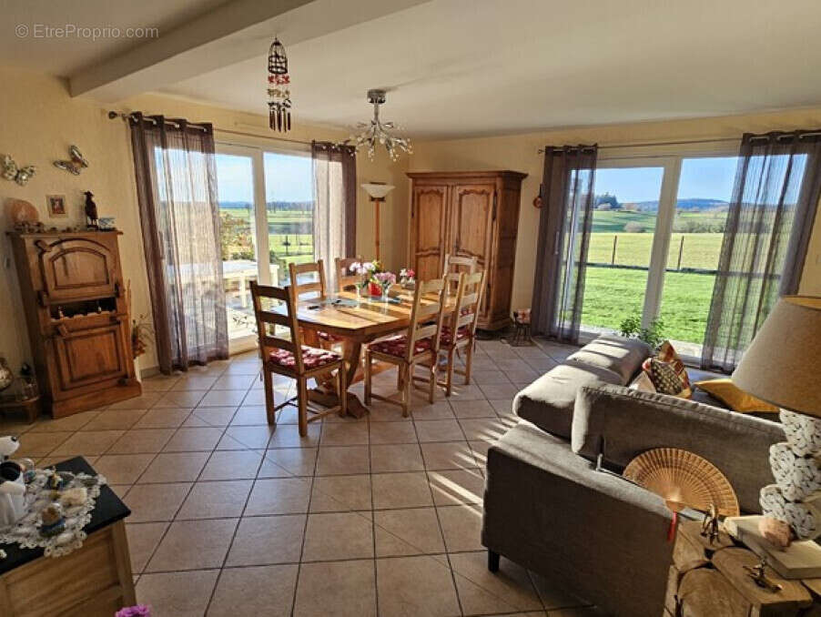 Maison à ANDELOT-EN-MONTAGNE