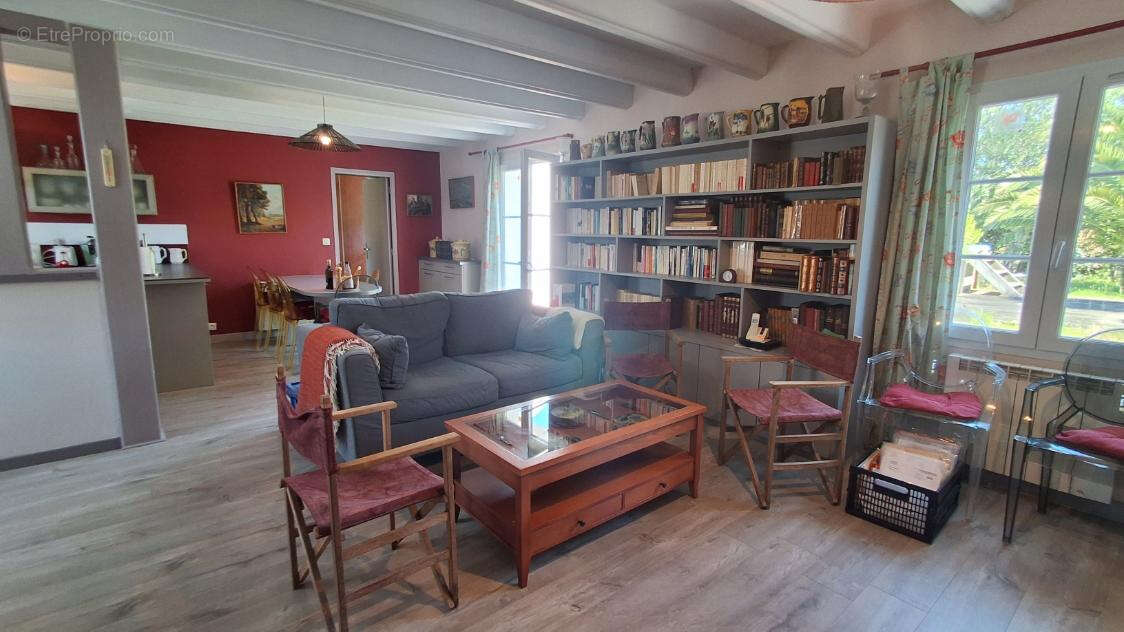 Maison  6 pièce(s) 95.22 m2 - photo 2