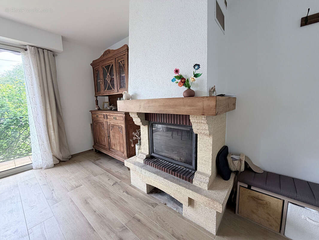 Maison - Champigny Sur Marne - 6 pièces 130 m2 - photo 9