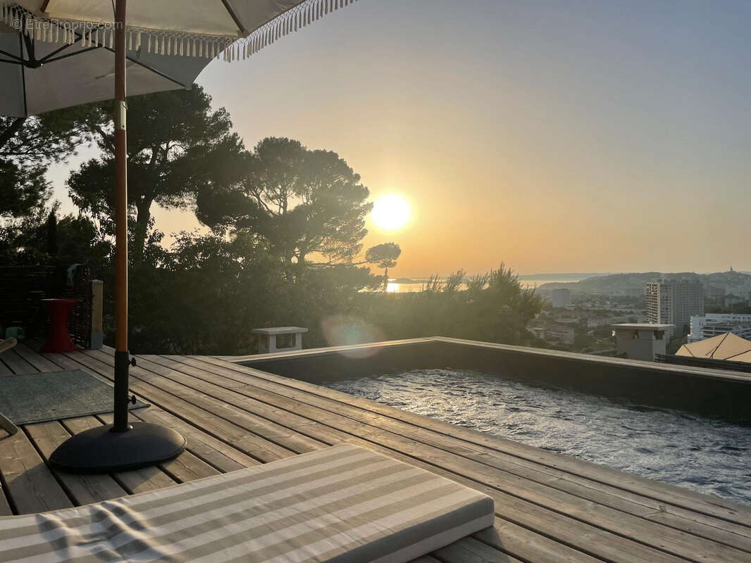 Maison à MARSEILLE-9E