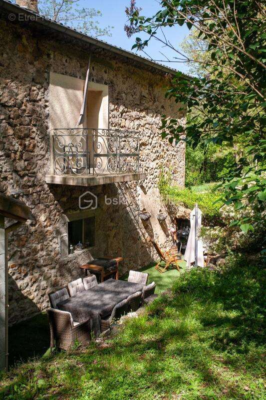 Maison à LARGENTIERE