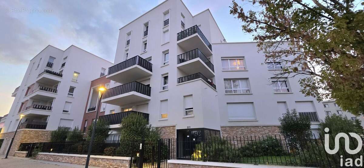 Photo 7 - Appartement à POISSY