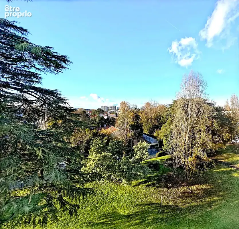 Caudéran – t4 au 4e et dernier étage – balcon – fort potentiel - photo 9