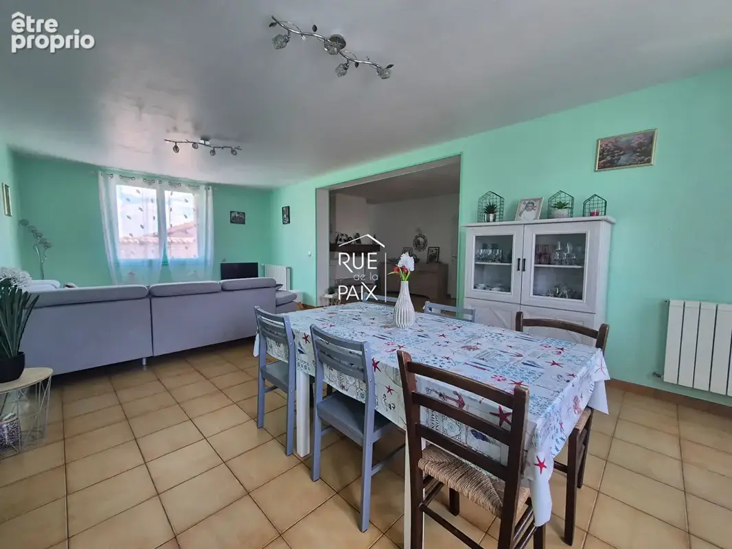 Maison Ceaux En Loudun 4 pièce(s) 99 m2 - photo 4