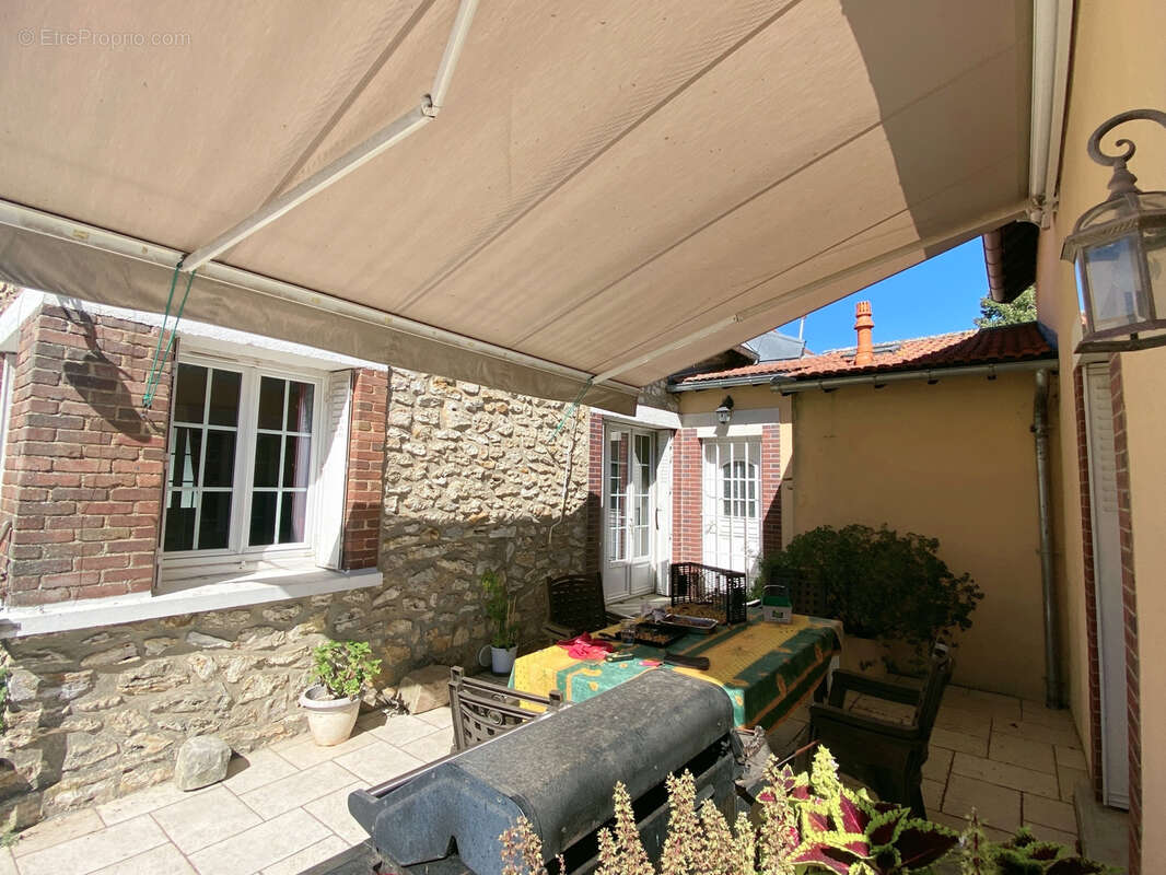 Maison à CHAUDON