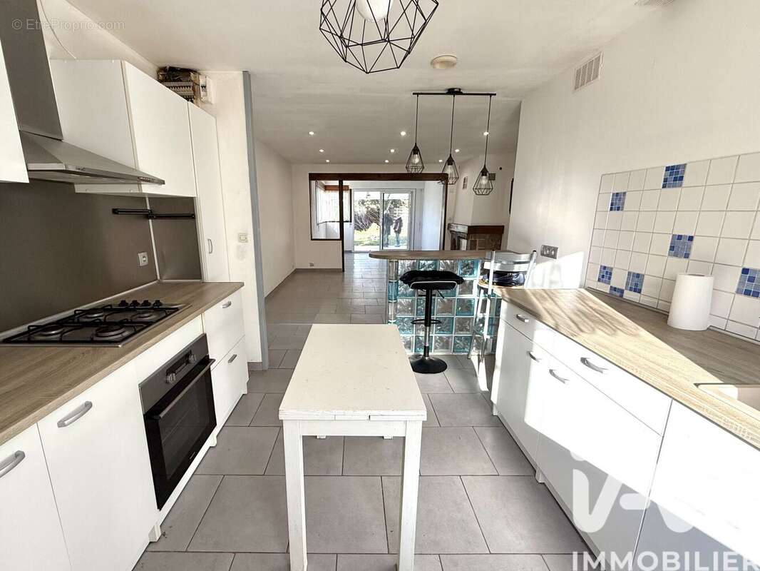 Photo 3 - Maison à D'HUISON-LONGUEVILLE