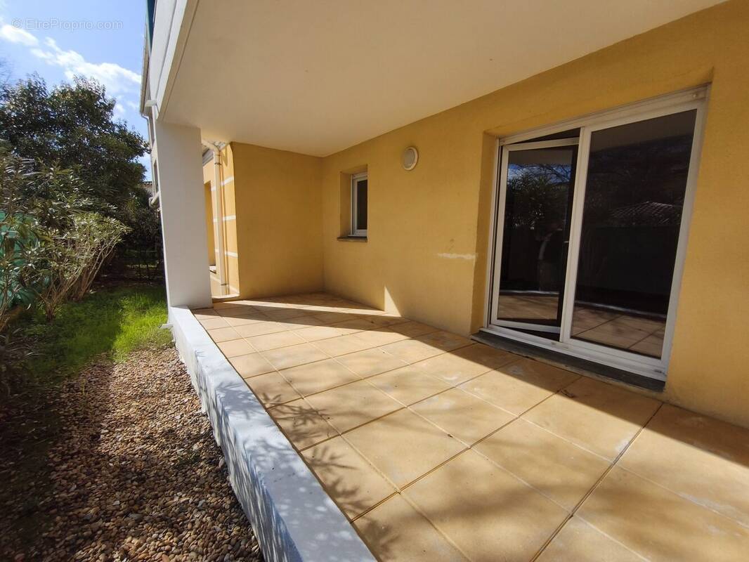 TERRASSE - Appartement à NIMES