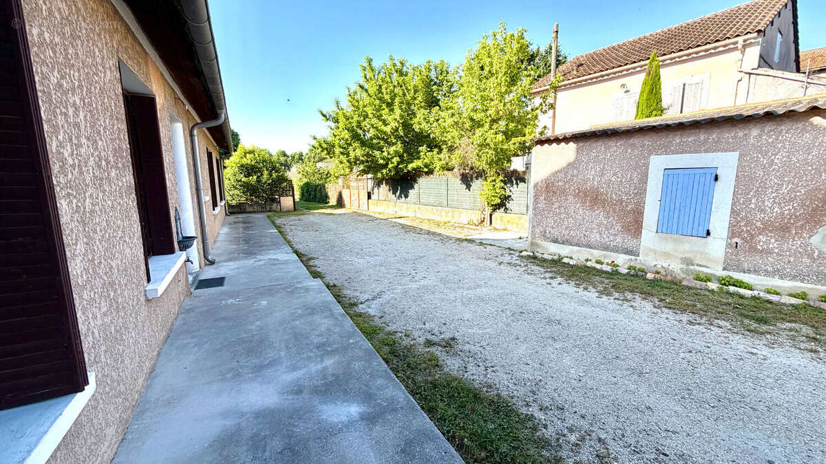 Maison à SARRIANS