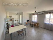 Appartement à L'ISLE-SUR-LA-SORGUE