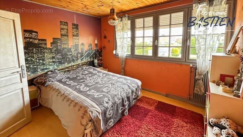 Maison à DOUCHY-LES-MINES