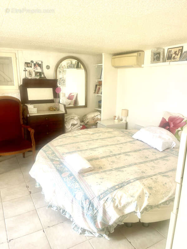 Maison à LE CASTELLET