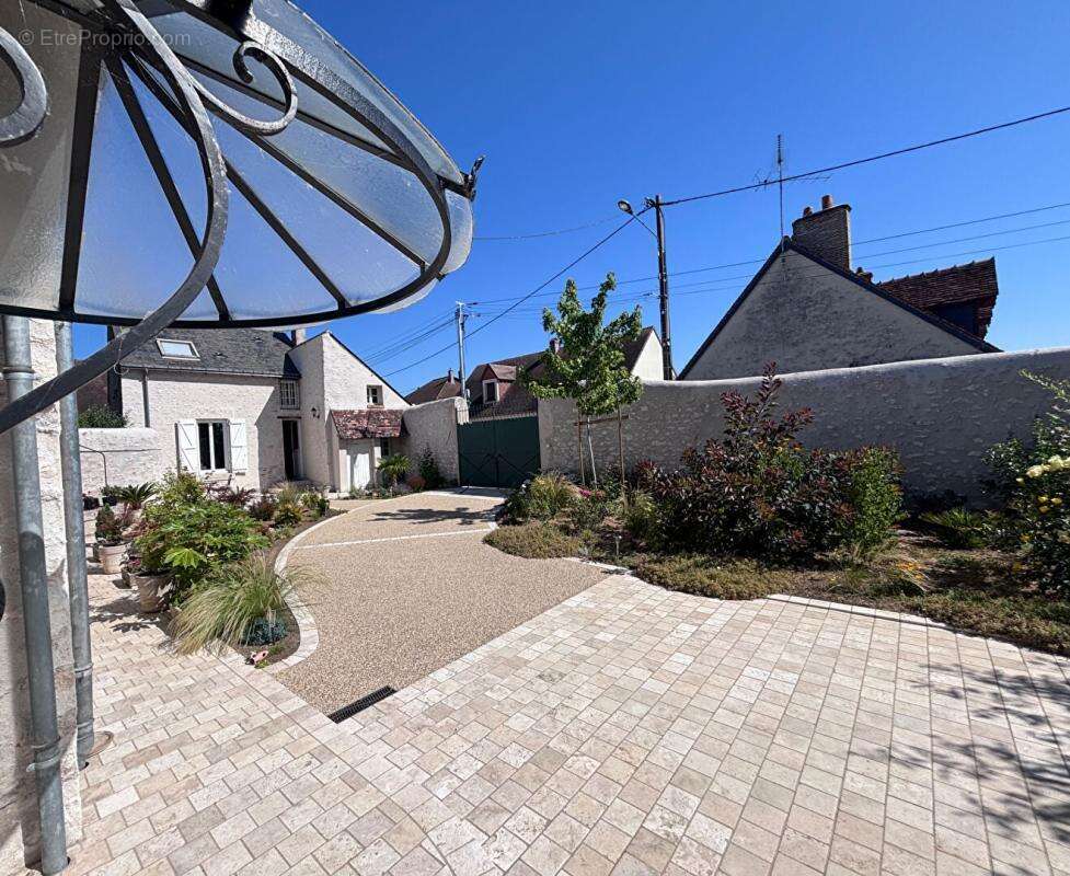 Ensemble de deux Maisons Saint Denis sur Loire 7 pièce(s) 179 m2 - photo 15