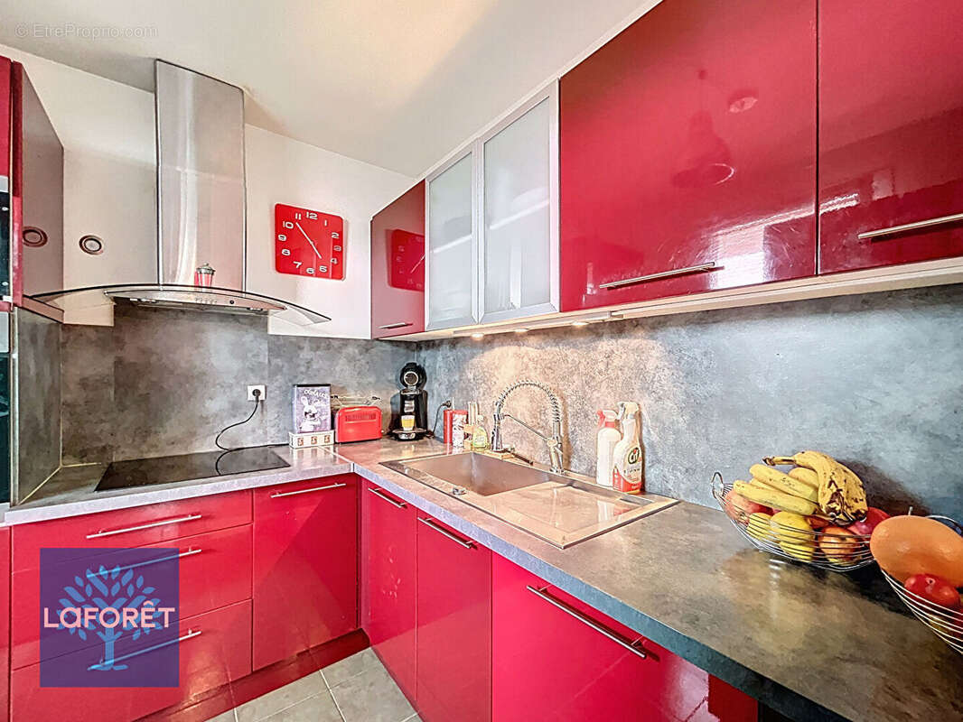 Appartement à CORBEIL-ESSONNES