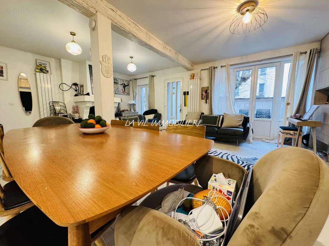 Maison à SAINT-MAURICE