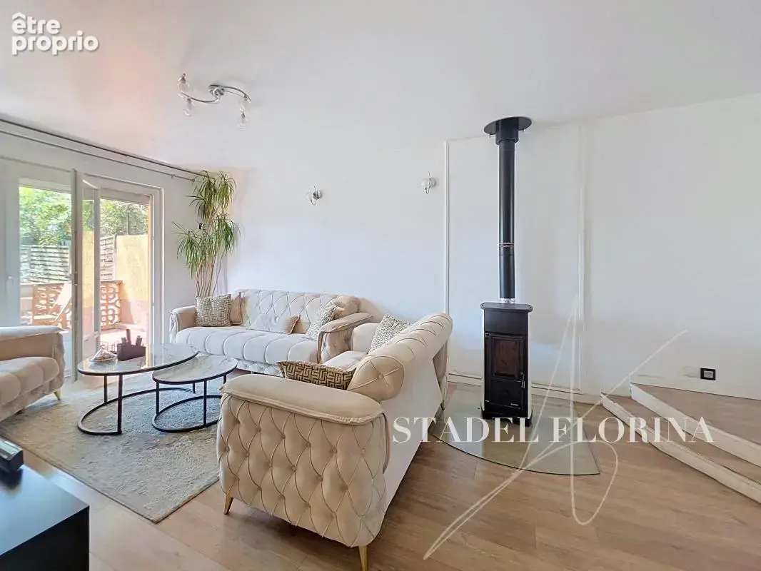 Maison 120 m² à Romainville  - photo 3