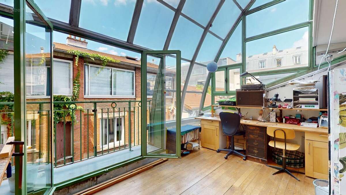 Maison à PARIS-19E