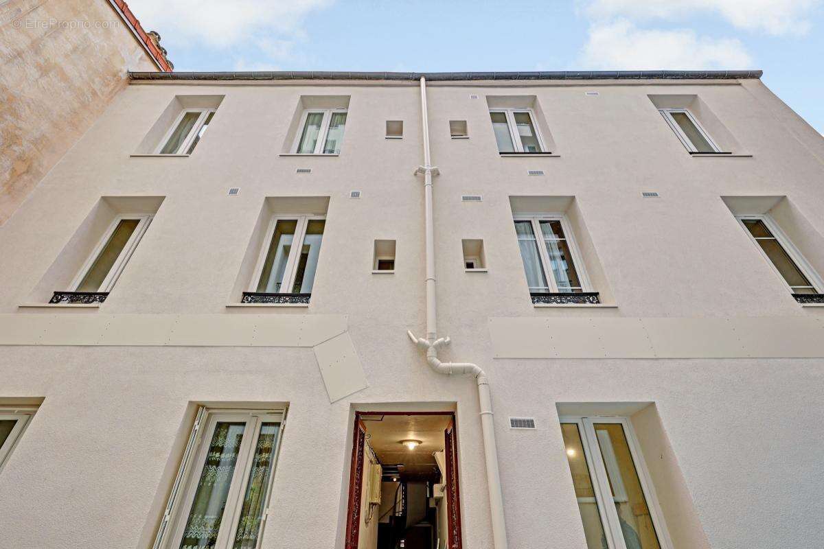 Rue d'Orfila, STUDIO rénové de 21,34m² au RDC - photo 6