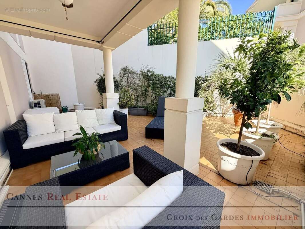 Appartement à CANNES