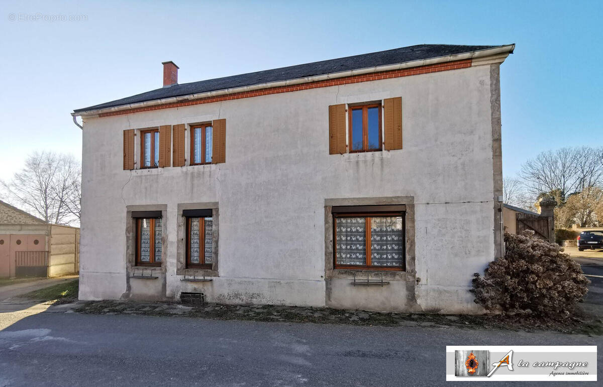 Maison à ARS-LES-FAVETS