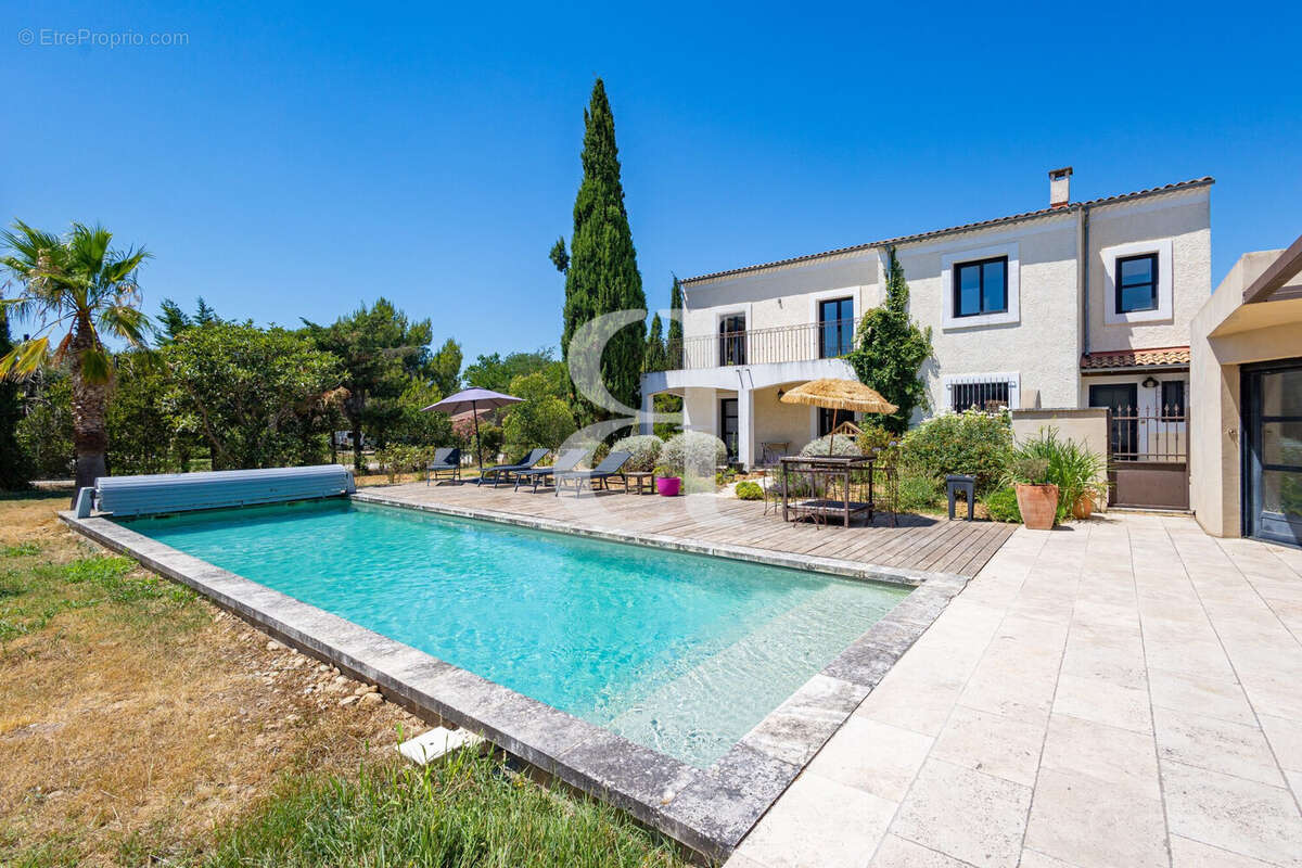 Maison à MOLLEGES